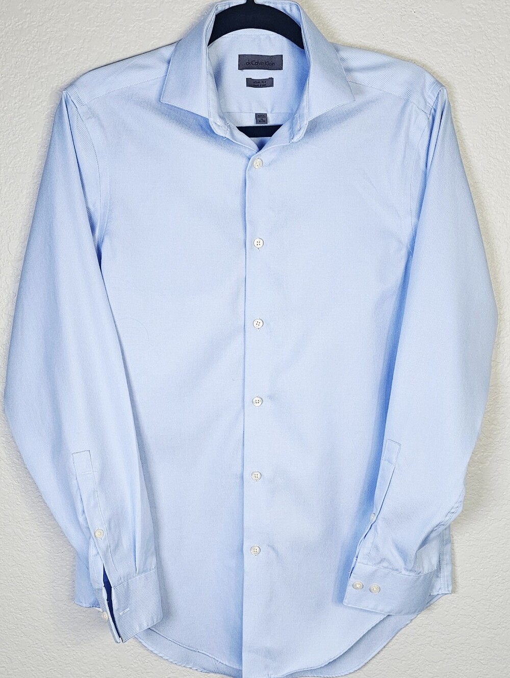 Calvin Klein Slim Fit Non-Iron Light Blue Dress Shirt Men's 15.5 Button Front